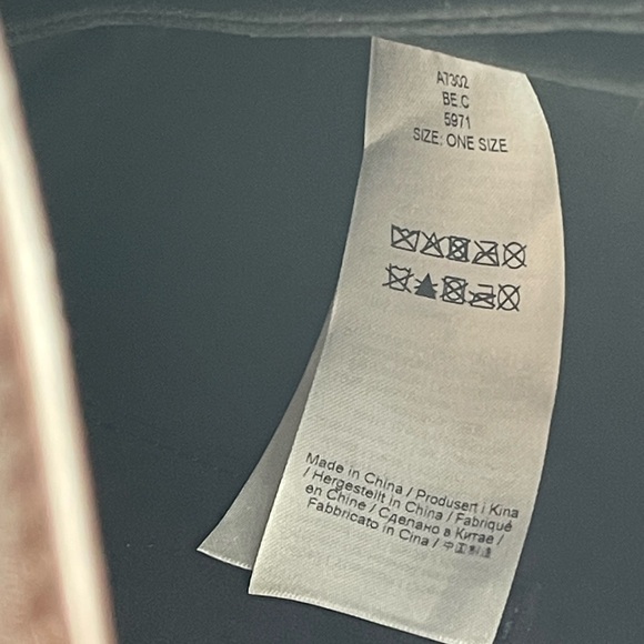 GANNI Butterfly Logo Chicory Coffee Small Kat Shoulder Bag #A7302 - Picture 15 of 15